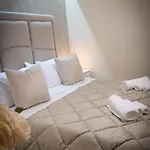 Luxury * Nápoles